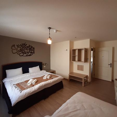 Albergue Layaali Amman Airport Pickup Exterior foto